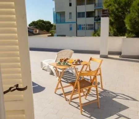With Terrace Wi-fi Sunbeds Ac Parking