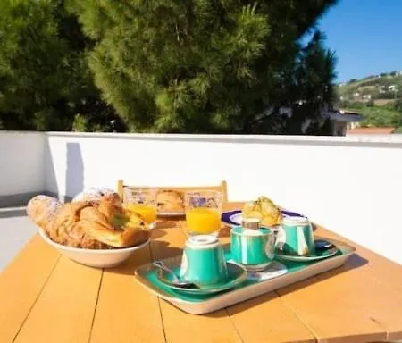 With Terrace Wi-fi Sunbeds Ac Parking Apartment *